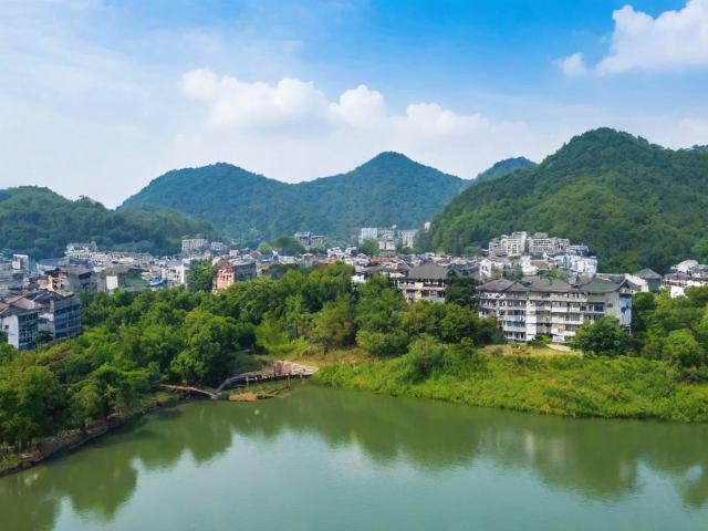 武穴网站推广排名价格解析，性价比之选，助力企业腾飞