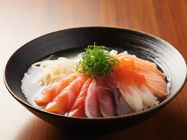 探索美味日本—盘点最受欢迎的日本美食排名网站推荐