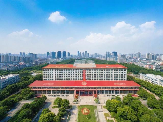 柳州中考成绩排名网站，揭秘柳州中考成绩分布与名校录取情况