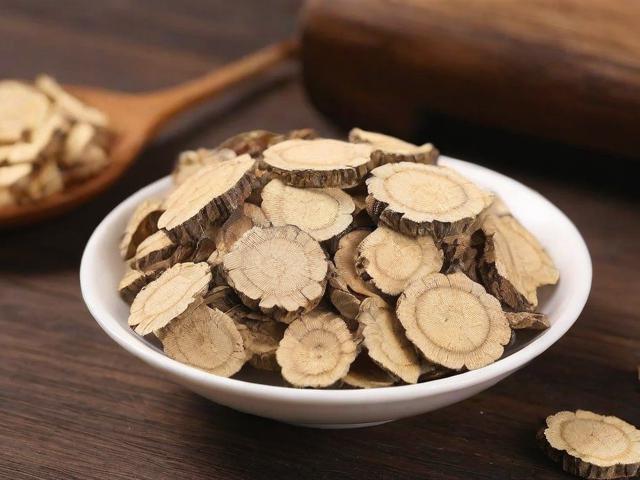 揭秘中药材行业，收集中药材的网站排名及选购指南