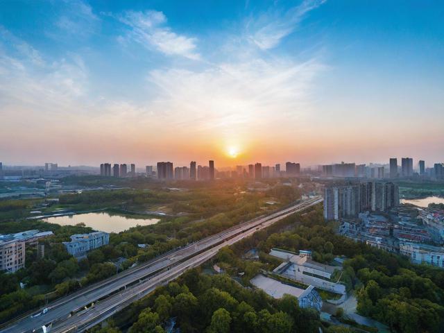 沁阳网站关键词排名优化策略，提升网站流量，抢占市场先机