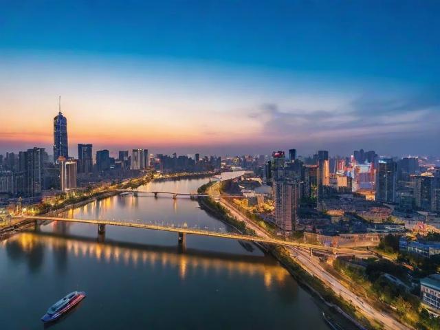 鄂城区网站排名优化报价解析，助力企业提升网络曝光度