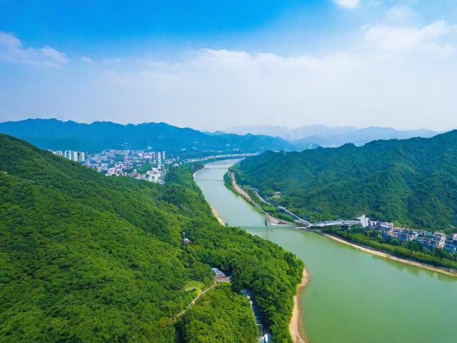 如何选择平山网站维护专业服务商？