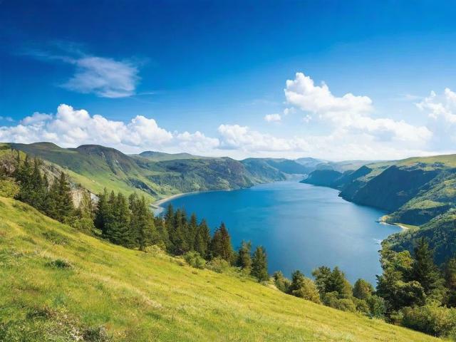 2023年度户外旅游网站排名大盘点，揭秘最受欢迎的在线旅游平台