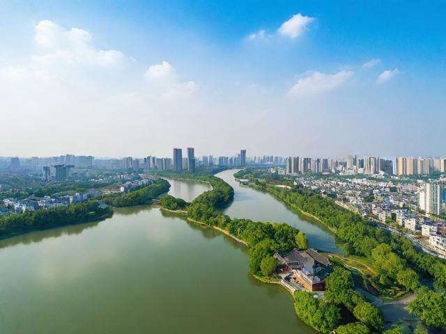 杭州富阳区网站优化排名攻略，提升网站流量，抢占市场先机