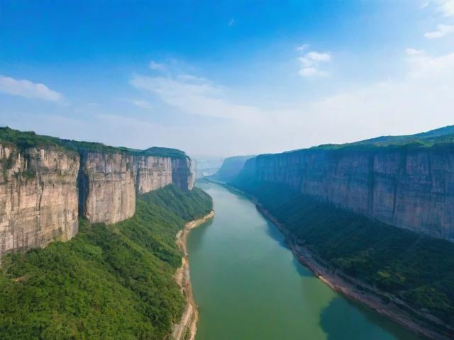 铜川网站关键词排名案例，从默默无闻到行业翘楚的蜕变之路