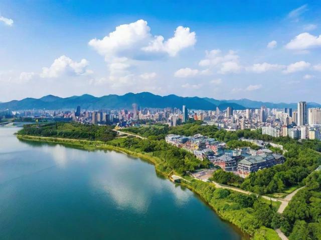 全国资讯网站排名揭秘，哪家网站最受用户青睐？